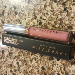 Anastasia Beverly Hills Crush liquid lipstick New